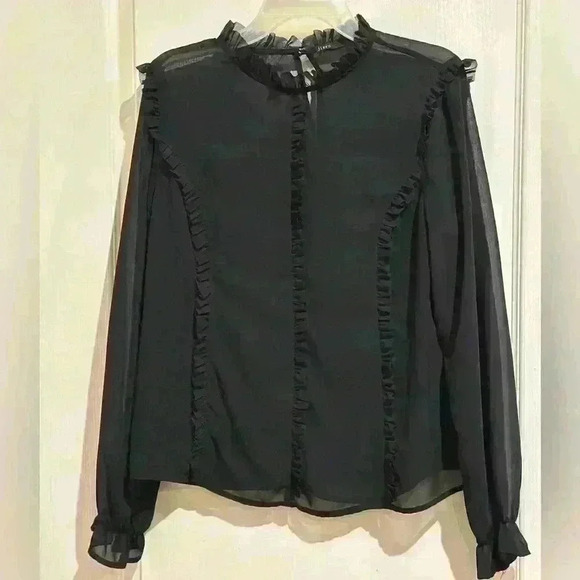 Chiffon Blouse with Ruffle Details **No Size** Fits like M - Picture 8 of 10